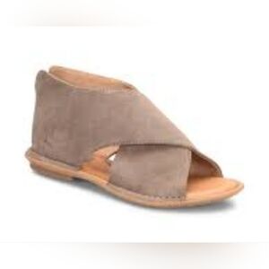 B.o.c. Bria Taupe Sandals Size 6